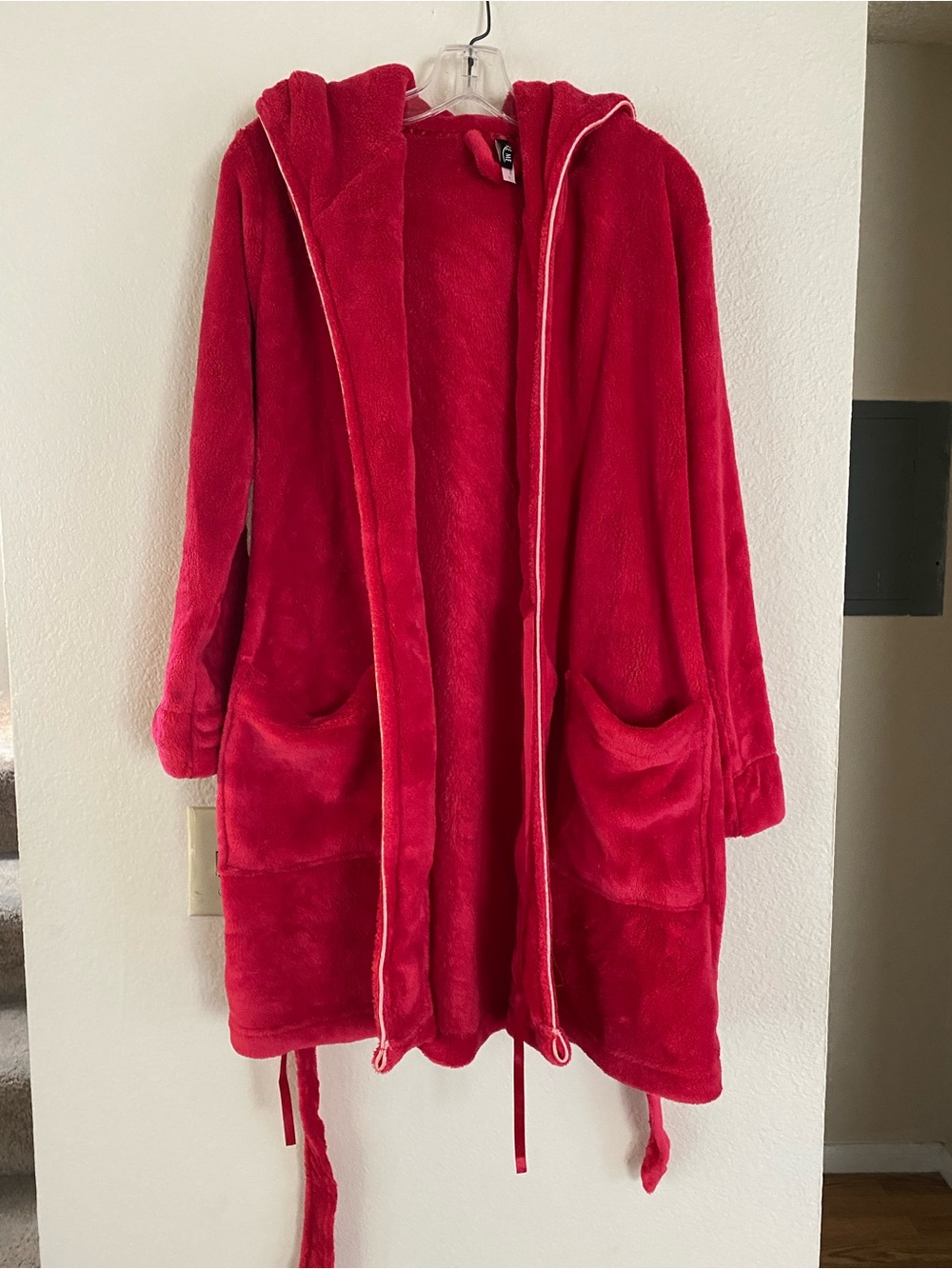 Adore Me Plush Hooded robe in Red with Piping